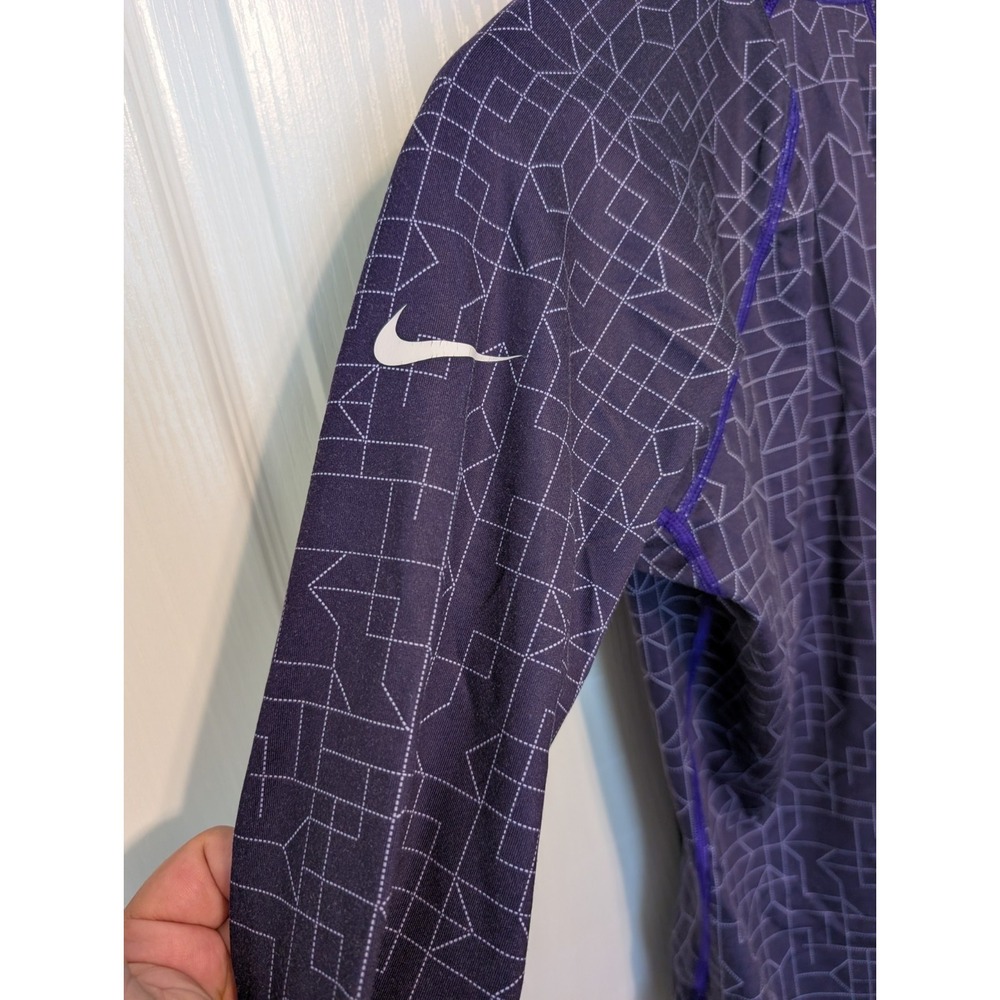 Nike Pro Dri Fit Women's M Purple Geo Print Long SLV Active Shirt Pullover - Picture 4 of 4
